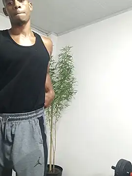 Snapshot of MAXIMO_JHONS chatting on 09-23-25, 03:42 MAXIMO JHONS online show from 09-23-25, 03:42