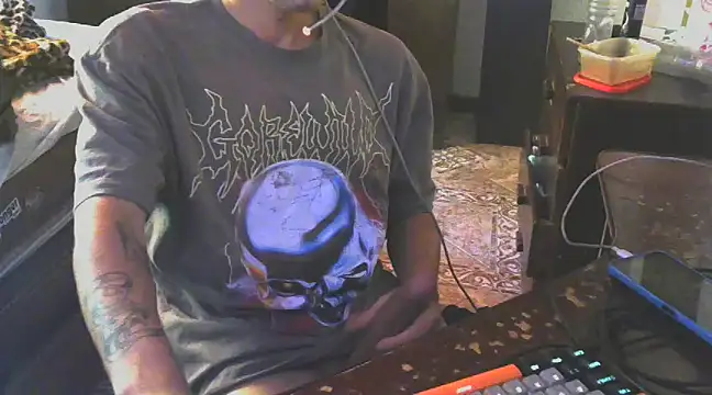 iCrashzin online show from 02-16-25, 02:10