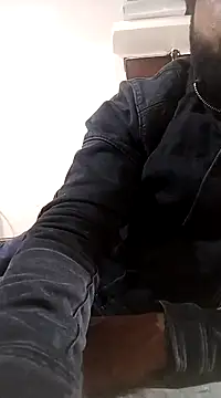 Snapshot of pura43 chatting on 01-13-25, 07:00 pura43 online show from 01-13-25, 07:00