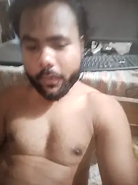 Snapshot of pura43 chatting on 03-21-25, 06:18 pura43 online show from 03-21-25, 06:18