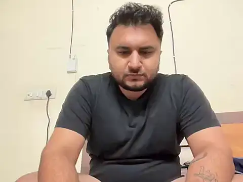 gauravgay93 online show from 01-30-25, 03:40
