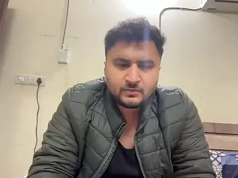 gauravgay93 online show from 02-04-25, 05:12