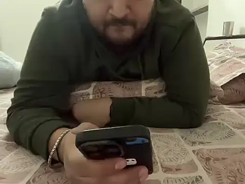 gauravgay93 online show from 02-08-25, 06:01