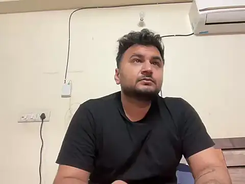 gauravgay93 online show from 02-17-25, 05:53