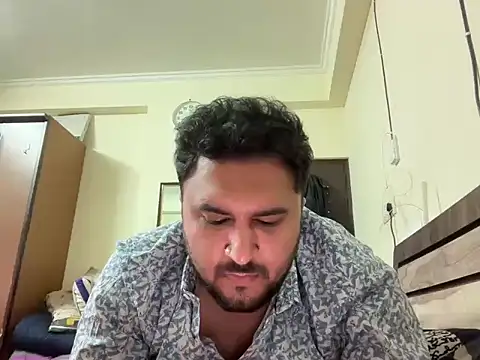 gauravgay93 online show from 02-18-25, 03:10