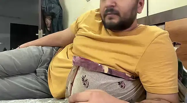 gauravgay93 online show from 03-09-25, 01:04