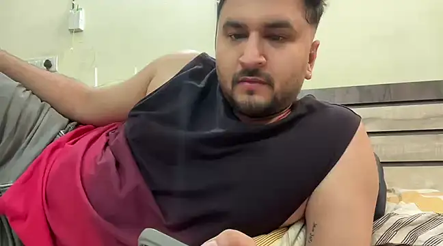 gauravgay93 online show from 03-13-25, 11:08