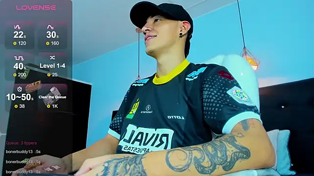 Lobo 17  online show from 11-20-25, 03:07