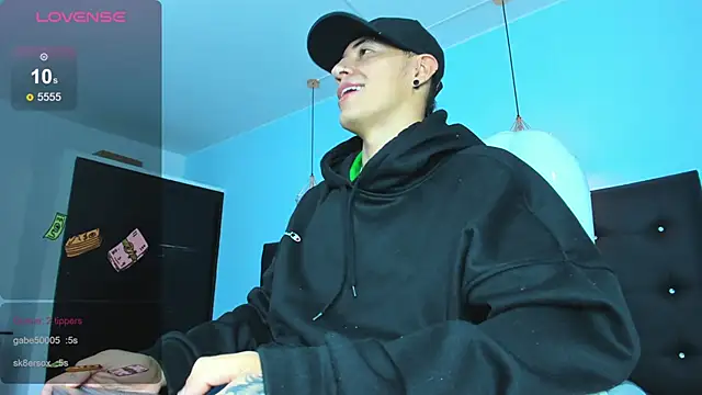 Lobo 17  online show from 11-30-25, 03:43