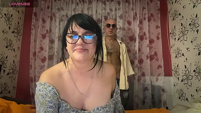 Snapshot of StellarTeam chatting on 10-03-25, 10:51 StellarTeam online show from 10-03-25, 10:51