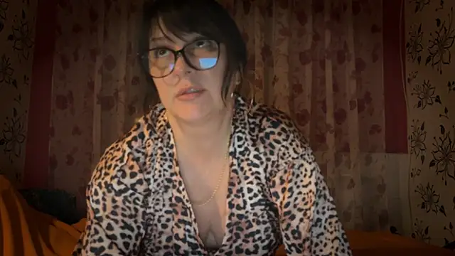 Snapshot of StellarTeam chatting on 11-26-25, 09:05 StellarTeam online show from 11-26-25, 09:05