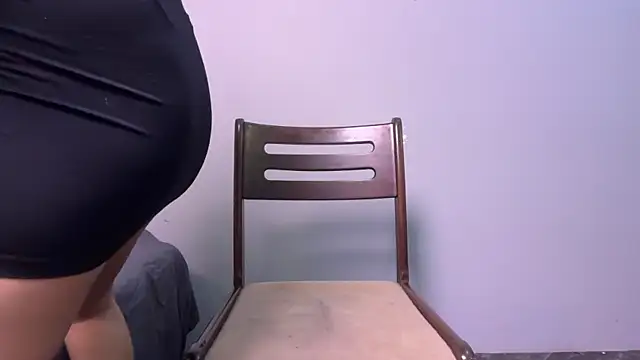 Snapshot of nethmisanjanaa chatting on 02-12-26, 12:55 nethmisanjanaa online show from 02-12-26, 12:55