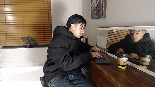 Andy Joy  online show from 12-05-25, 10:24