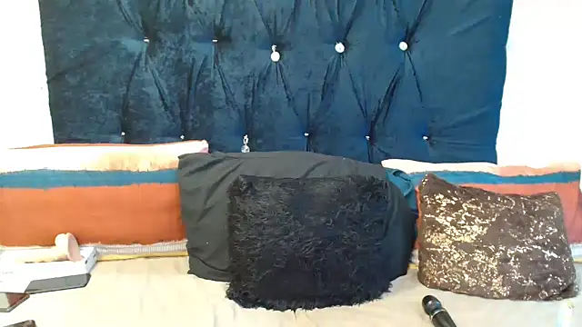 Snapshot of xTALLSEXYBUMx chatting on 03-21-25, 06:49 xTALLSEXYBUMx online show from 03-21-25, 06:49