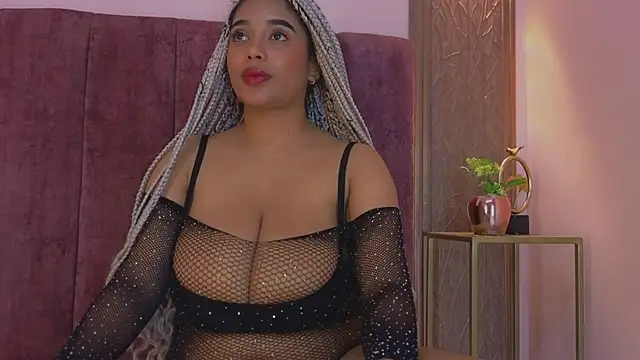 Emy leon online show from 11-08-25, 09:35