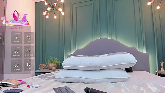 Snapshot of rubyhill_2711 chatting on 03-21-25, 02:07 rubyhill 2711 online show from 03-21-25, 02:07