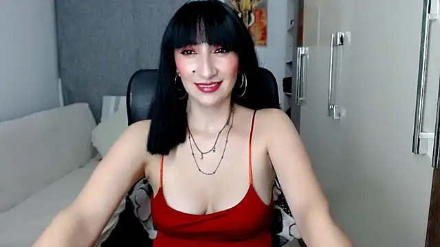 Laura-pervert online show from 11-30-25, 11:09