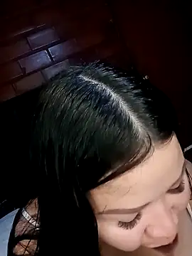 Snapshot of Chantal_lopez chatting on 02-12-26, 06:03 Chantal lopez online show from 02-12-26, 06:03