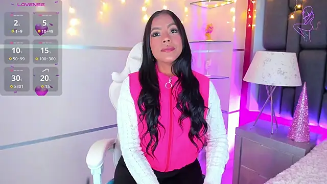 Amber villalobos  online show from 12-18-24, 03:58