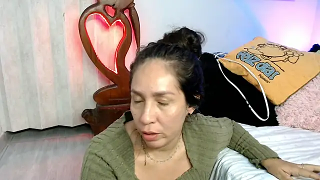 naihroby online show from 02-17-26, 05:48