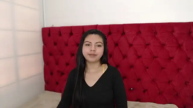 CarolineBrunx online show from 01-11-25, 05:40