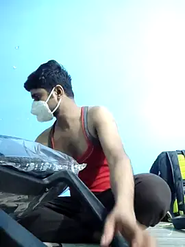 Snapshot of Ishan003 chatting on 10-19-25, 04:29 Ishan003 online show from 10-19-25, 04:29