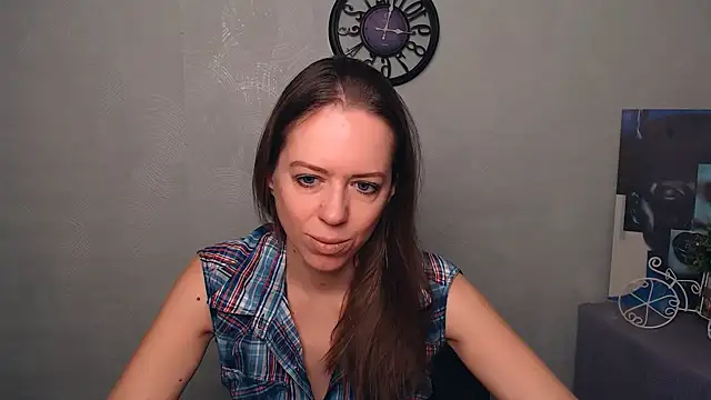 GloriaSi  online show from 03-15-25, 06:58