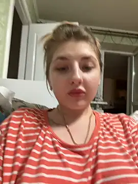 Snapshot of sexyy_girl_ chatting on 01-06-25, 04:34 sexyy girl online show from 01-06-25, 04:34