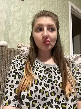 Snapshot of sexyy_girl_ chatting on 01-26-25, 01:04 sexyy girl online show from 01-26-25, 01:04