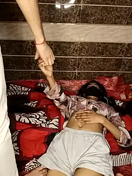 Snapshot of Shalu79 chatting on 01-10-25, 07:00 Shalu79 online show from 01-10-25, 07:00