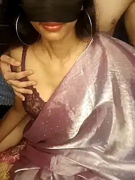 Snapshot of Shalu79 chatting on 02-25-25, 04:31 Shalu79 online show from 02-25-25, 04:31