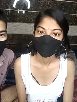 Snapshot of Shalu79 chatting on 03-05-25, 11:27 Shalu79 online show from 03-05-25, 11:27