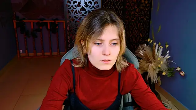 LolaAsmus online show from 02-06-25, 01:10