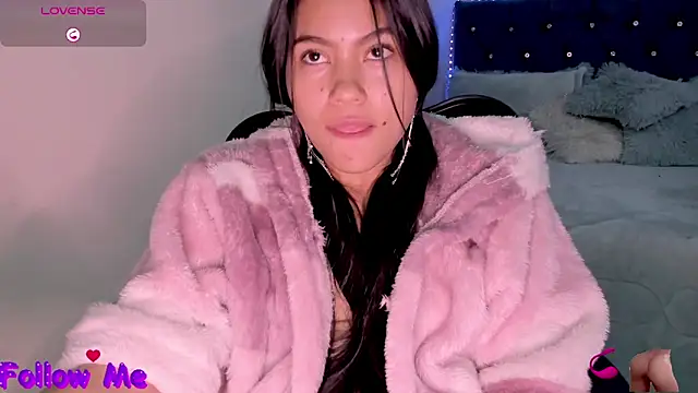 Snapshot of linda_alana chatting on 01-12-25, 02:56 linda alana online show from 01-12-25, 02:56