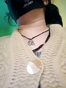 heenage online show from 12-18-24, 05:15