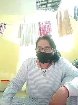 heenage online show from 01-12-25, 01:27