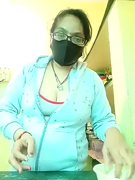 heenage online show from 01-13-25, 04:18