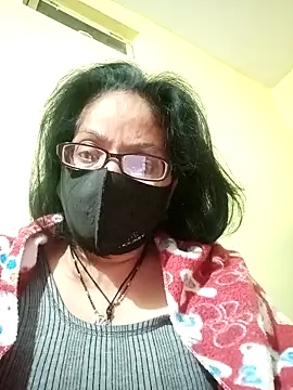 heenage online show from 01-19-25, 01:10