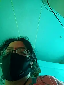 heenage online show from 02-21-25, 04:29