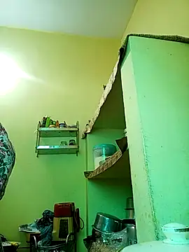 heenage online show from 02-27-25, 11:10