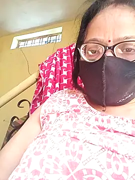 heenage online show from 02-08-26, 09:13