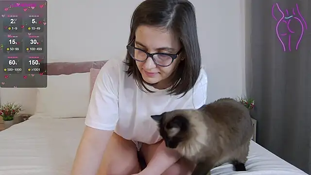 SophieeRain online show from 02-15-25, 05:17