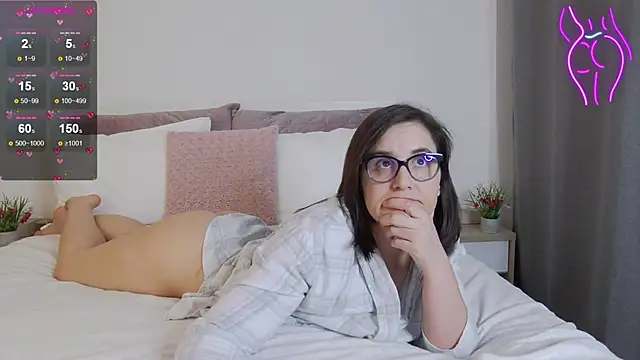 SophieeRain online show from 02-16-25, 09:16