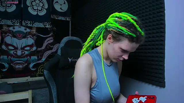 KIKI Krash online show from 10-07-25, 10:01