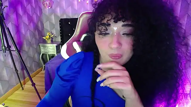 Sofiacowperx online show from 02-16-25, 02:42