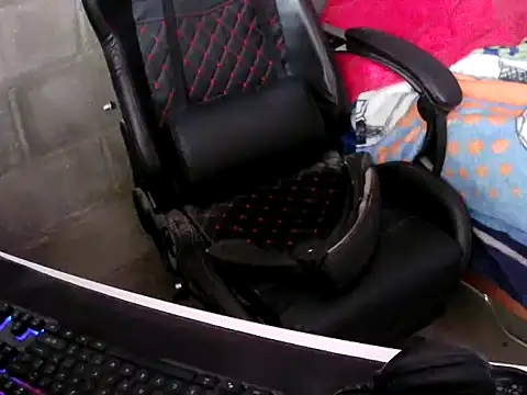 el flaco tj online show from 11-24-25, 04:40