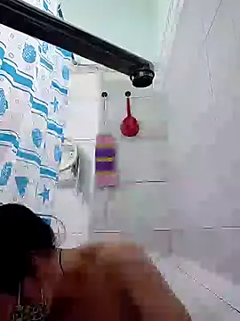 Snapshot of MikaKors chatting on 01-02-25, 05:29 MikaKors online show from 01-02-25, 05:29