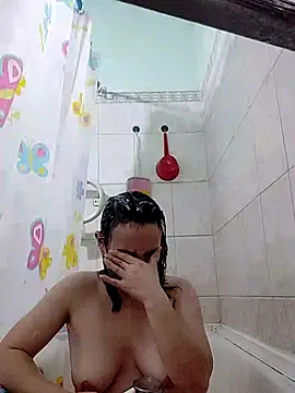 Snapshot of MikaKors chatting on 03-15-25, 04:43 MikaKors online show from 03-15-25, 04:43