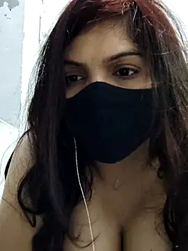 Snapshot of illay_love chatting on 01-18-26, 06:01 illay love online show from 01-18-26, 06:01