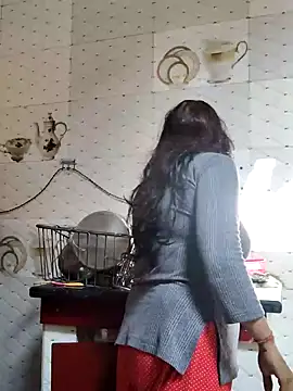 Snapshot of illay_love chatting on 02-05-26, 05:56 illay love online show from 02-05-26, 05:56